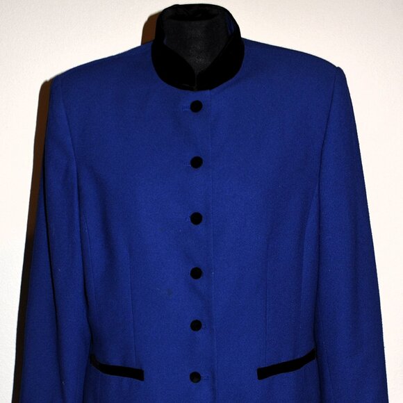 Le Suit Dresses & Skirts - Royal Blue LeSuit Skirt Set Size 14